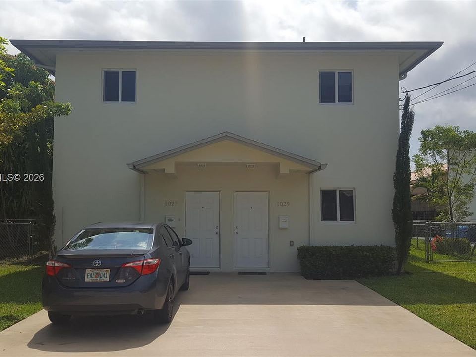 1st image of 1029 SW 11th Ave