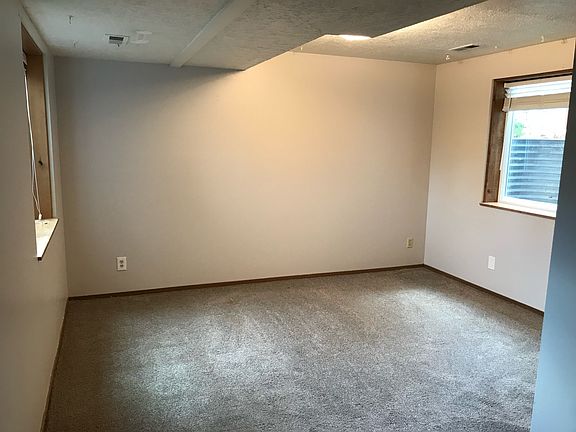 4th image of 2935 W Wildflower Ct APT 31