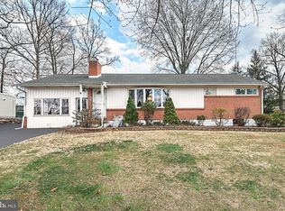 1898 Church Rd, York, PA 17408