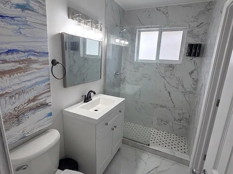 420 SE 9th Ct — Photo 7