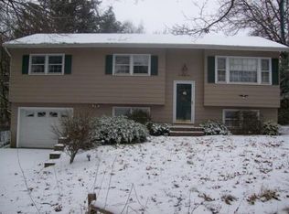224 Mount Vernon St, Lawrence, MA 01843