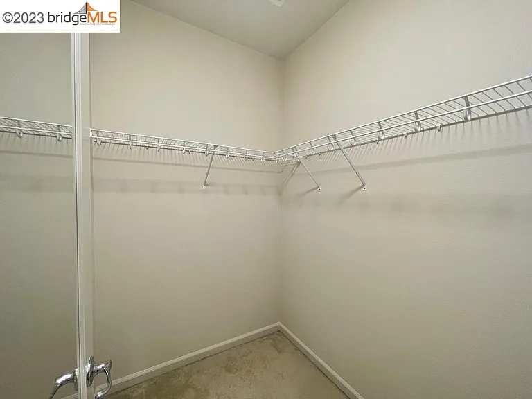 1026 Martin Luther King Dr — Photo 36