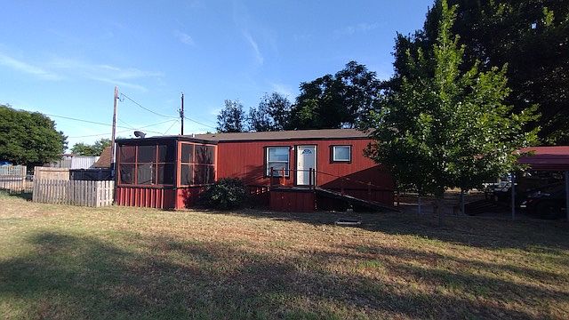1st image of 5427 Lakeview Dr