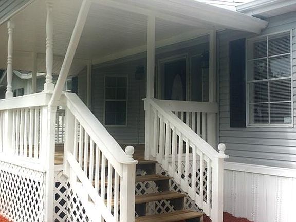 2nd image of 10260 Main St