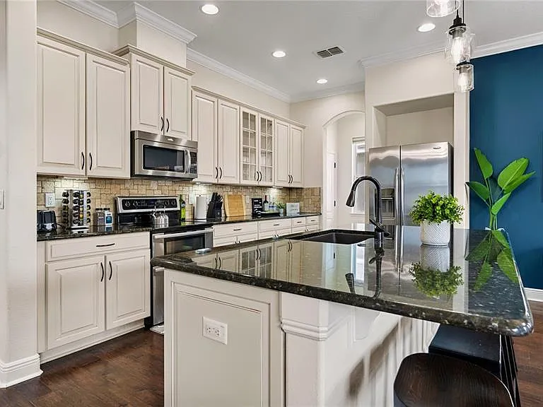 7603 S West Shore Blvd — Photo 25