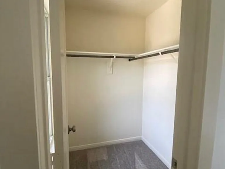 6924 Petty Ln — Photo 13
