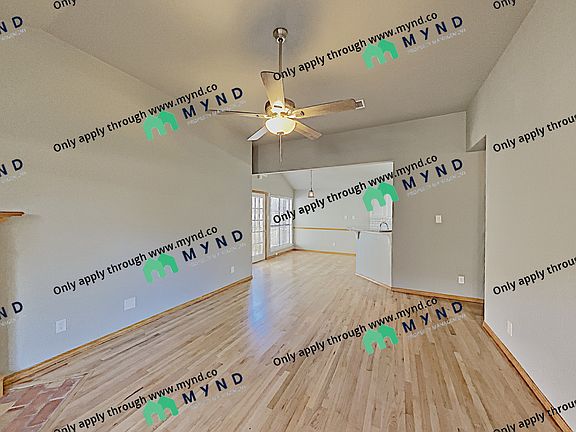 2nd image of 634 Las Brisas Dr