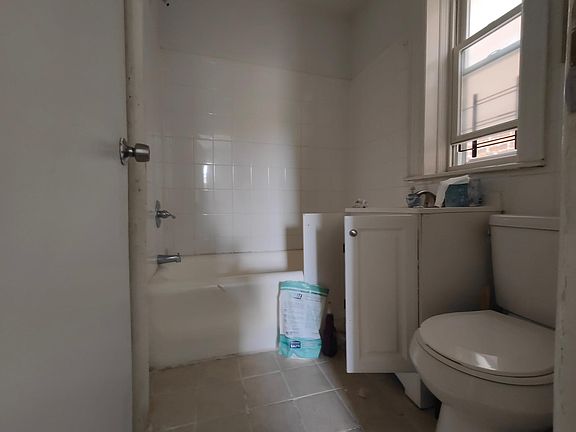 3rd image of 683 E 231st St APT 1