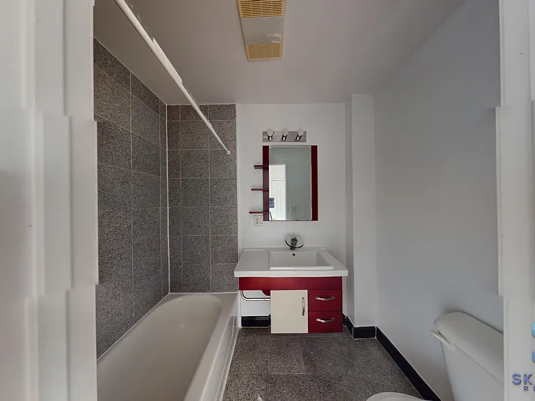 43 Cumberland St #4L — Photo 7