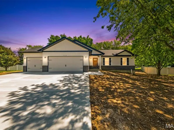 400 Chantilly Ct, Warrenton, MO 63383