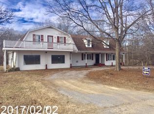 84 New Hopewell Church Rd, Clay, KY 42404