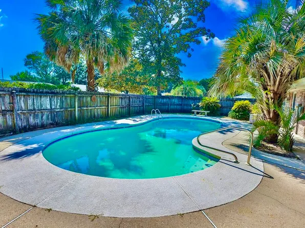 510 Cheshire Ave, Fort Walton Beach, FL 32547