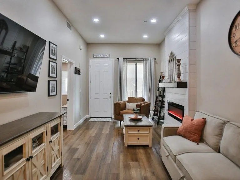 17168 Newhope St #111 — Photo 15