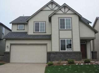 16511 SE Windswept Waters Dr, Damascus, OR 97089