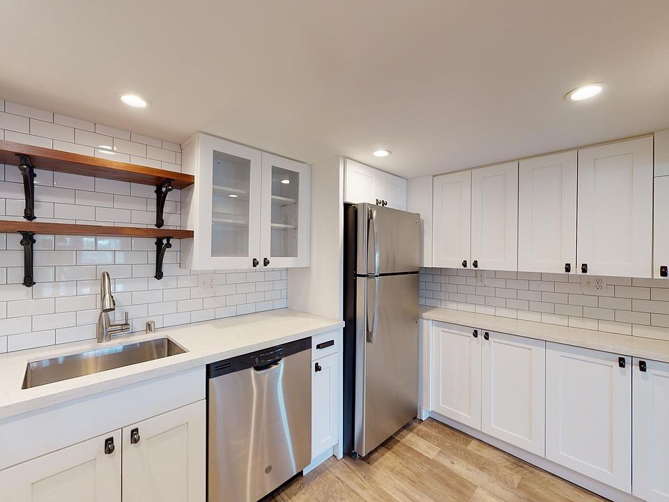 1st image of 1554 NW 50th St #2
