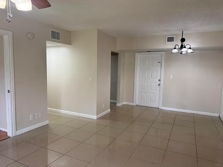 3710 N Pine Island Rd #122 — Photo 5