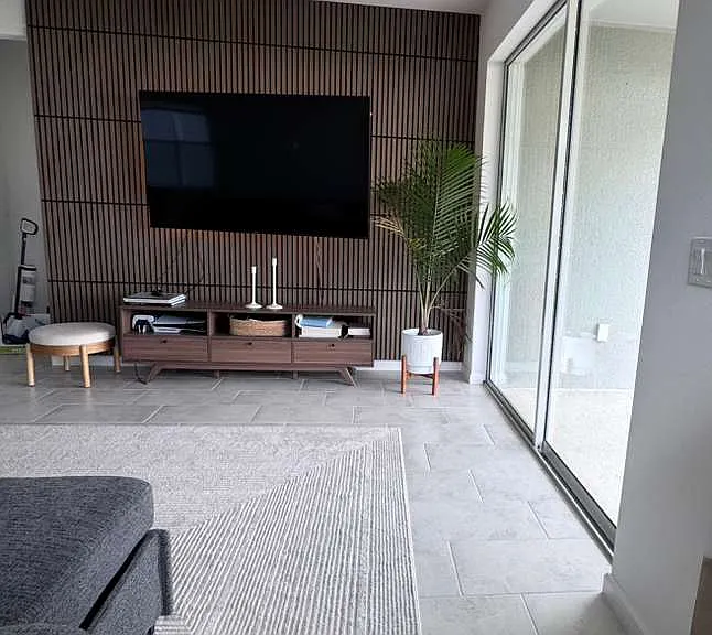 4450 Davos Dr — Photo 12