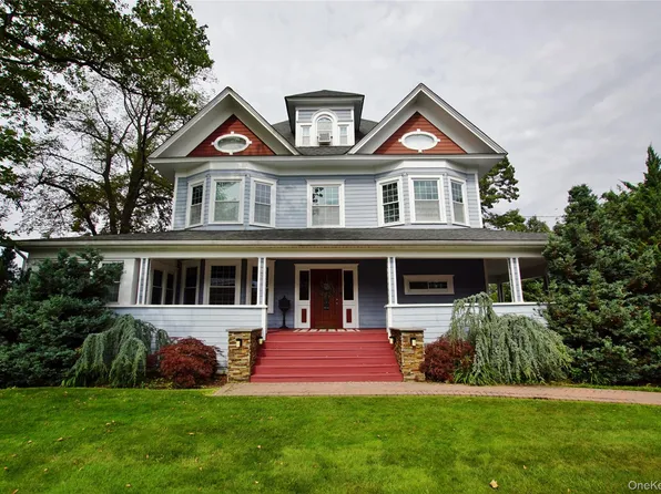 278 S Long Beach Avenue, Freeport, NY 11520