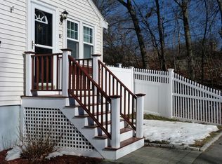 10 Linden Rd, West Roxbury, MA 02132