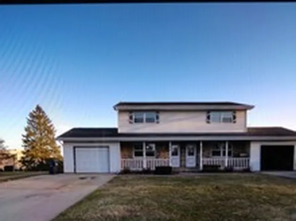 516 Crestview Dr #514, Seymour, WI 54165
