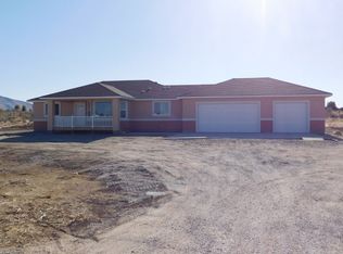 733 Eastlake Dr, Spring Creek, NV 89815