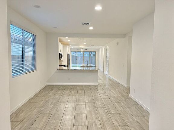 4th image of 9215 W Sells Dr