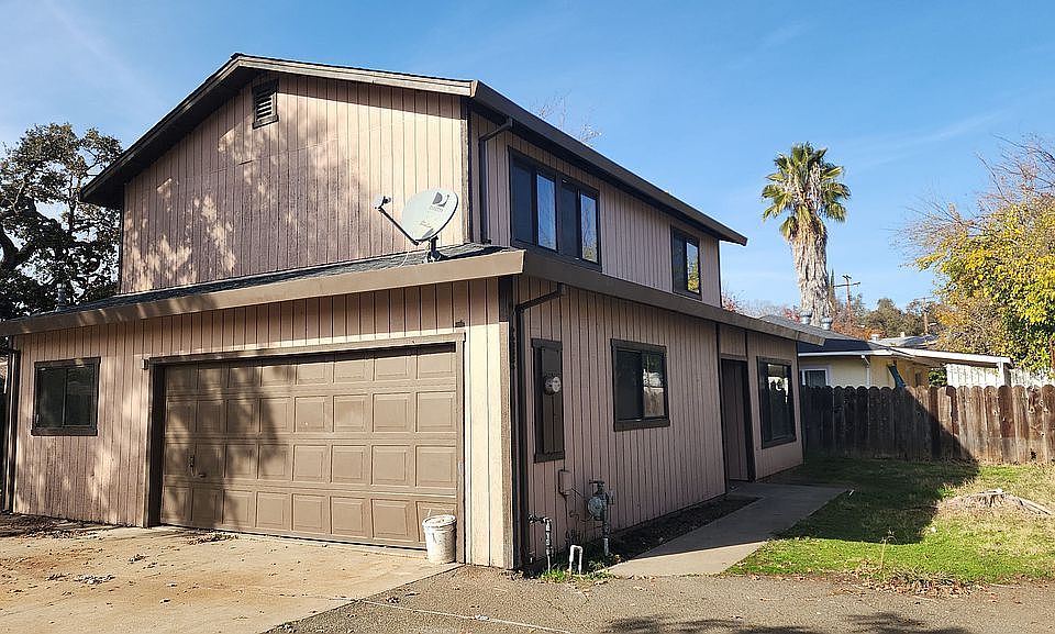 1st image of 387 Raymond Dr