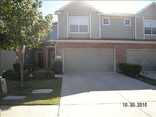 1st image of 3248 Tarrant Ln