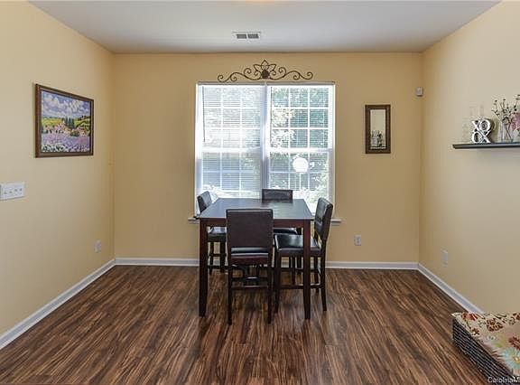 5th image of 7715 Abigail Glen Dr