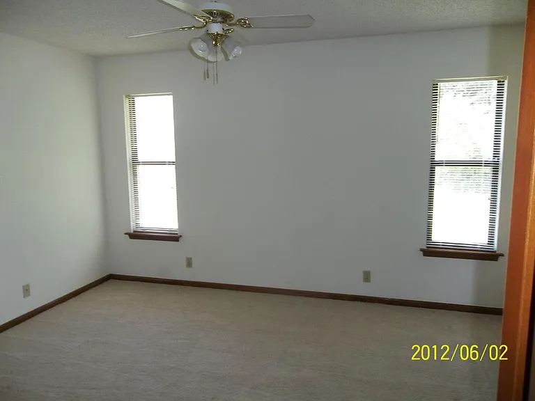 108 Biloxi Ct — Photo 4