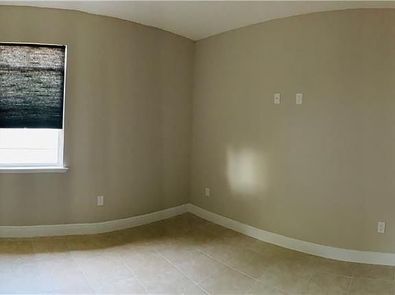 5th image of 3004 N 56th St