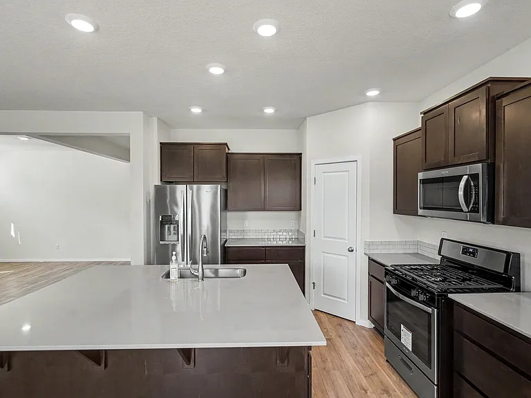 4748 Astronaut Ave NE — Photo 14