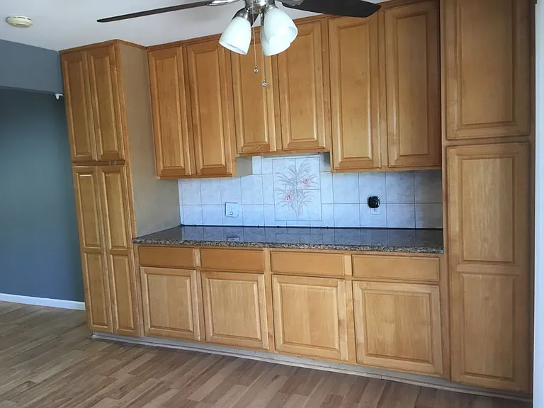 4501 Guiso Cmn — Photo 6