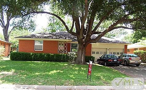 1st image of 2439 Dorrington Dr
