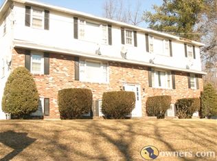 37 Hamilton St APT 3, Leominster, MA 01453