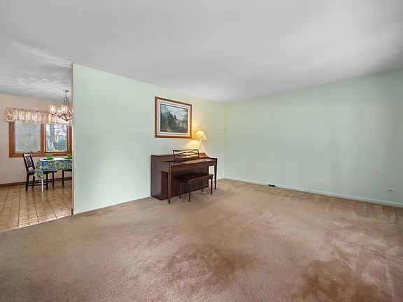 5th image of 342 Bianco Dr