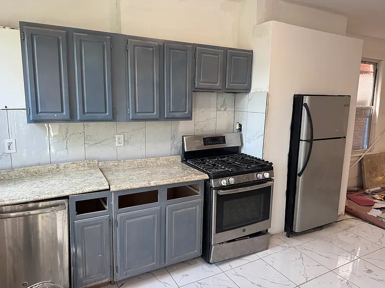 14 S Miller St #2 — Photo 6