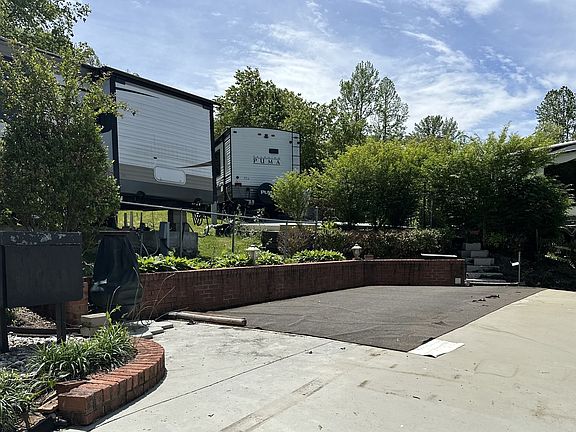 3rd image of 73 Highway Lot 19