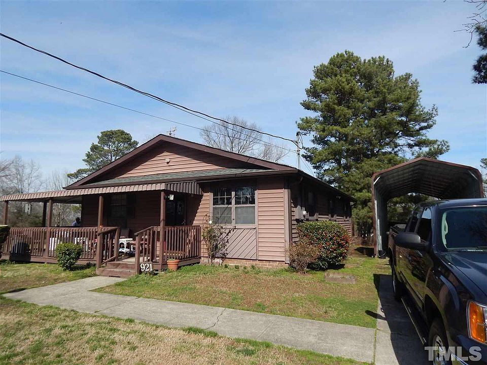 2nd image of 921 Corona St