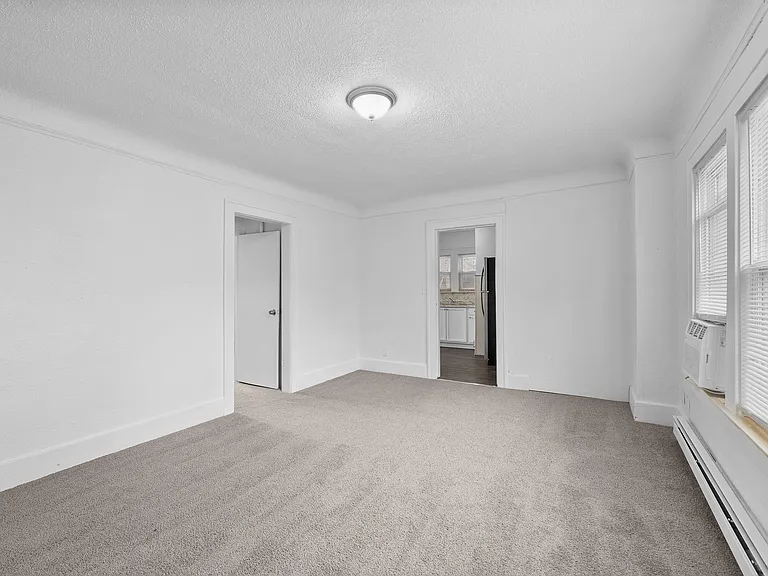 1386 Charter St #3 — Photo 12