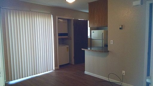 1st image of 1607 N Main St APT C