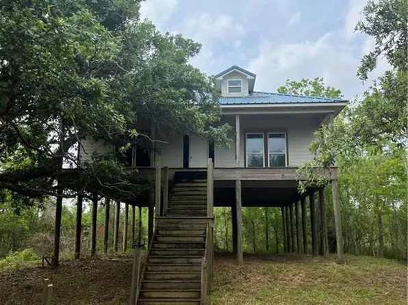 17455 Chef Menteur Hwy, New Orleans, LA 70129