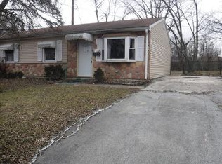 326 Concord Dr, Chicago Heights, IL 60411