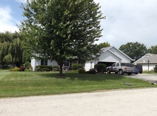 N9353 Cheyenne Dr, APPLETON, WI 54915