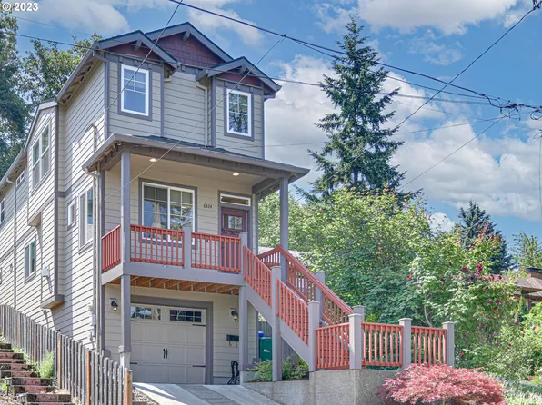 6424 SE Ash St, Portland, OR 97215