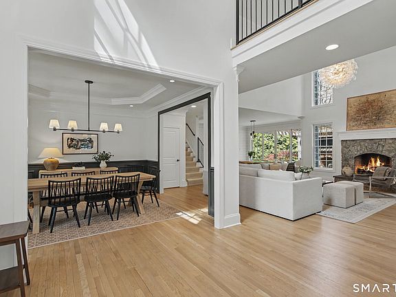 5th image of 12 Ledge Road