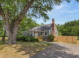 3 Mill Rd, North Hampton, NH 03862