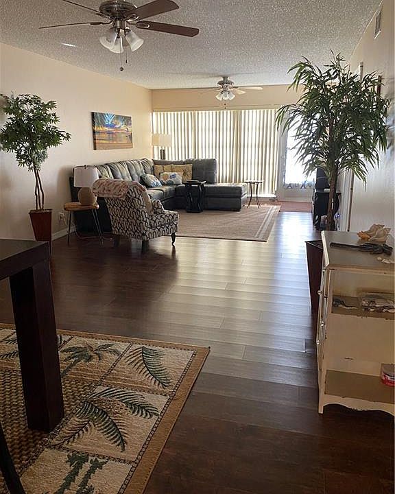 1st image of 184 Palm Dr #3051