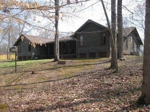 1st image of 361 Valley Dr