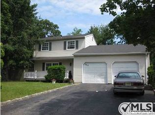 146 Van Buren Ave, Lakewood, NJ